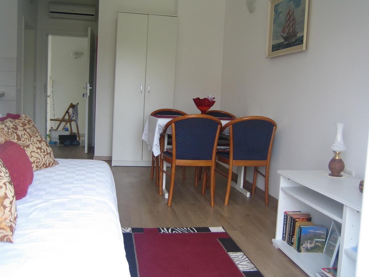 L&L Apartments Povile Eksteriør bilde
