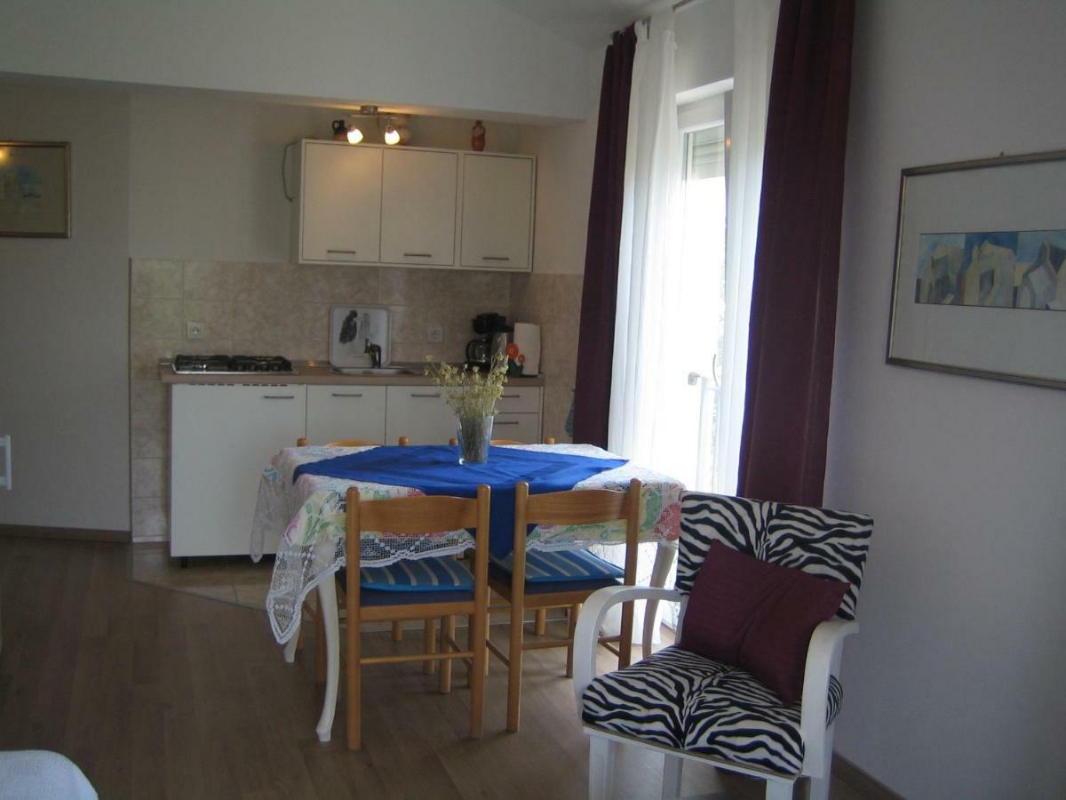 L&L Apartments Povile Eksteriør bilde